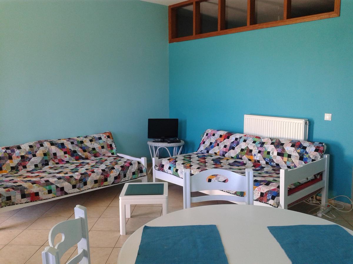 Vegera Apartments Vasilikiadhes Bagian luar foto
