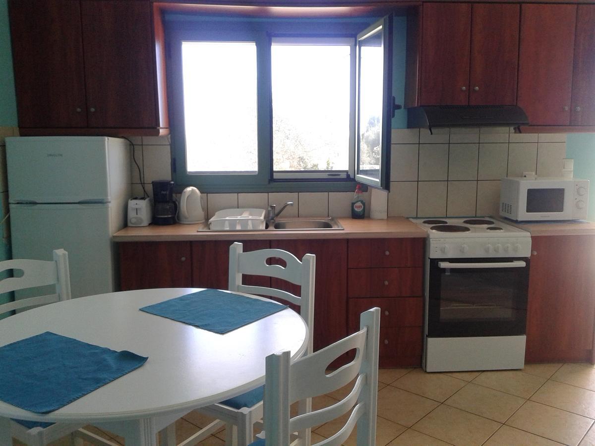 Vegera Apartments Vasilikiadhes Bagian luar foto